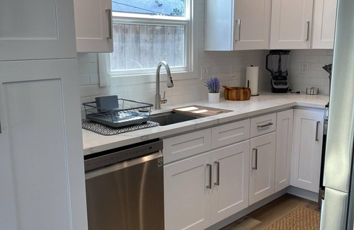 Opal Cliffs Cabaña | The Point Cottage