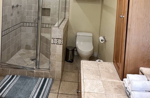 Anaheim Resort Casa | The Pool House Retreat