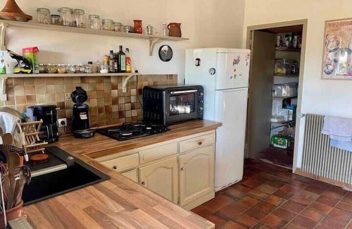 Vezenobres Apartamento | The priory house