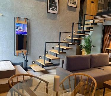 Fagaras Apartamento | The Public Aparthotel 1