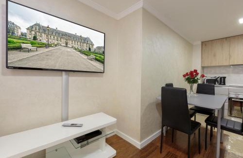 Gare Apartamento | The Queen Luxury Apartments - Villa Vinicia