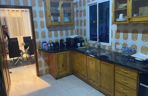 West Coast Division Apartamento | The Retreat Emerald Apartamentos cerca de la playa