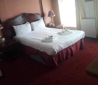 Wisbech Hotel | The Rose And Crown Hotel