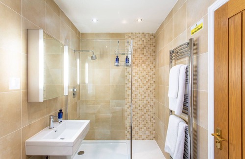 Long Whatton Hotel | The Royal Oak - Inn