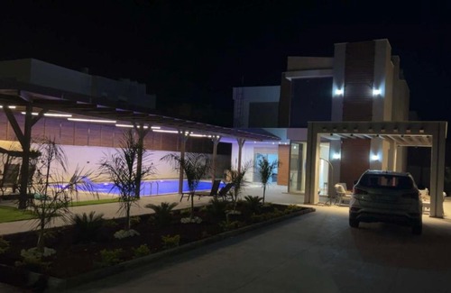 Jericho Villa | the ROYAL villa
