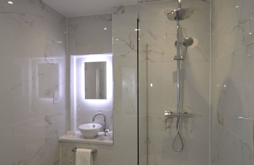 Rugby Hotel | The Rugby Hotel