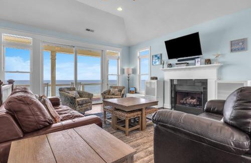 Oak Island Casa | The Salty Dog by Oak Island Accommodations