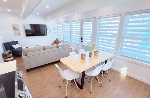 Port Franks Casa | The Sand Dollar Beach House