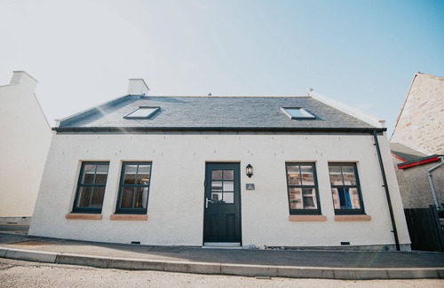 Cullen Cabaña | The Seafield Arms Hotel Cullen – Self Catering