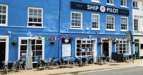 Hele Hotel | The Ship and Pilot Inn