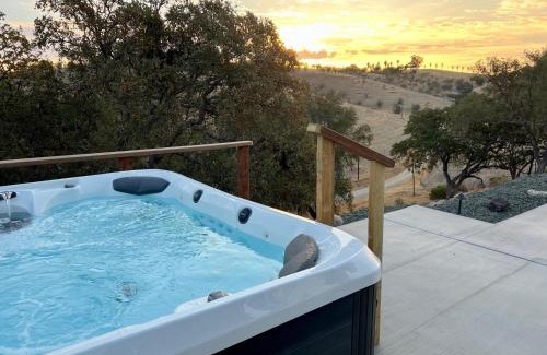 Templeton Casa | The Shire at Baggins Hill