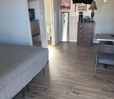 Athol Hotel | The Silverwood Lodge