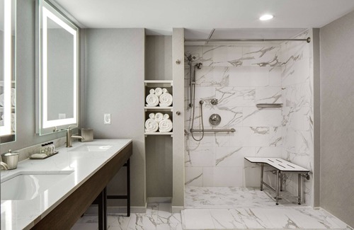 Downtown Hotel | The Sire Hotel Lexington, Tapestry Collection by Hilton