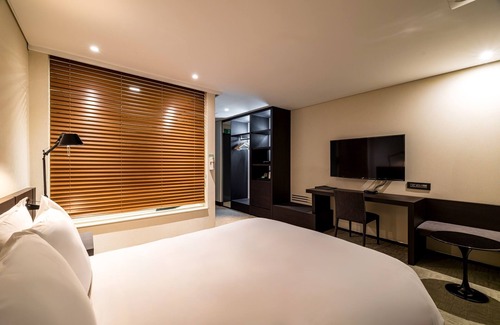 Cheonan Hotel | THE SKY HOTEL