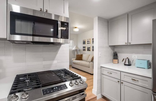 North Redondo Apartamento | The South Bay Retreat