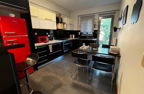 Sparta Apartamento | The Spartan Penthouse