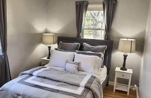 Dayton Casa | The Speakeasy Villa | 1920's Inspired Luxury Home