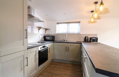 Axminster Cabaña | The Stables @ Merrydown