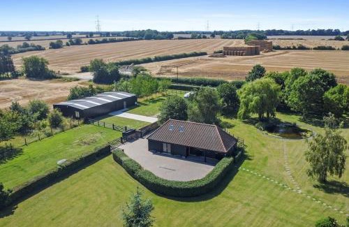 Halstead Casa | The Stables Rectory Farm