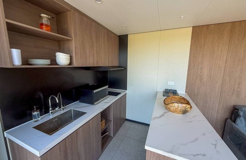 Campton Cabina | The Starship at Komodo Springs