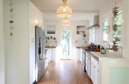 Tropic Casa | The Sunny Bungalow