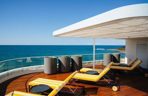 Yamba Hotel | The Surf Yamba