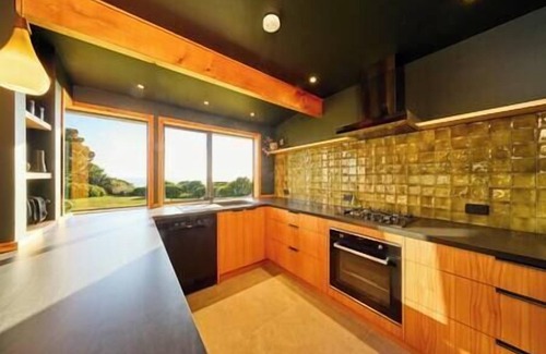 Hapuku Casa | The Surfwatch House