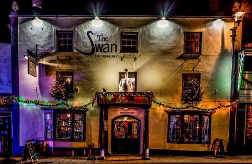 Thornbury Hotel | The Swan
