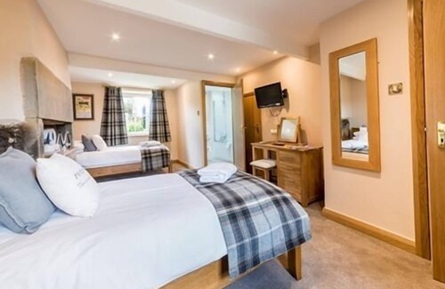 Grange Moor Casa | The Three Acres Inn & Restaurant