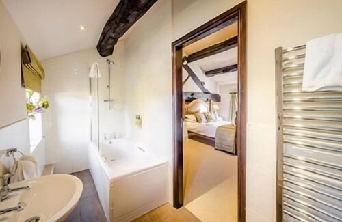 Grange Moor Casa | The Three Acres Inn & Restaurant