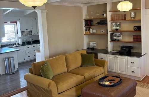 Demorest Apartamento | The Tomlin House-Historic 1904 2BR- Hike-Wine-Dine in North GA Mountains