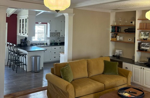 Demorest Apartamento | The Tomlin House-Historic 1904 2BR- Hike-Wine-Dine in North GA Mountains