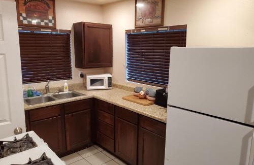 Twin Peaks Hotel | The Treetop Terrace at The Historic Arrowhead Lodge