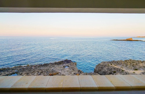 Augusta Casa | The Tri Scogghi