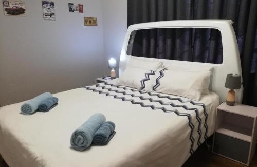 Sutherland Casa | The V8 House