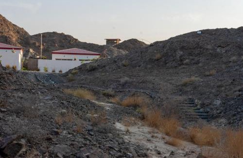 Hatta Chalet De Esquí | The Valley Villas