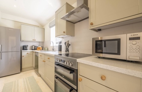 Great Limber Cabaña | The Vicarage Cottage - an idyllic cottage in Great Limber sleeping 4 guests