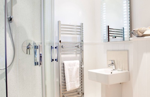 Truro Hotel | The Victoria Inn