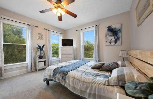 Downtown Columbus Casa | The Village Townhouse - 5 BR