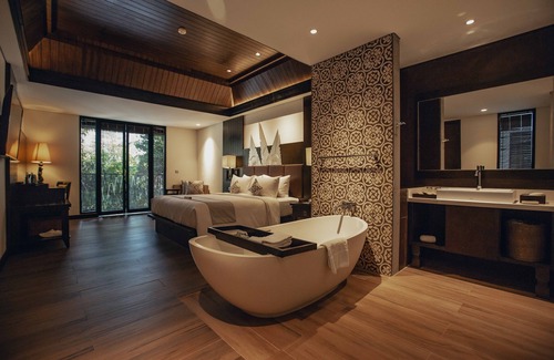 Kartika Plaza Hotel | The Vira Bali Boutique Hotel & Suite