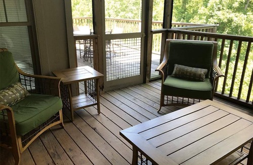 Conover Casa | The Watson Townhome in Rock Barn Country Club & Spa