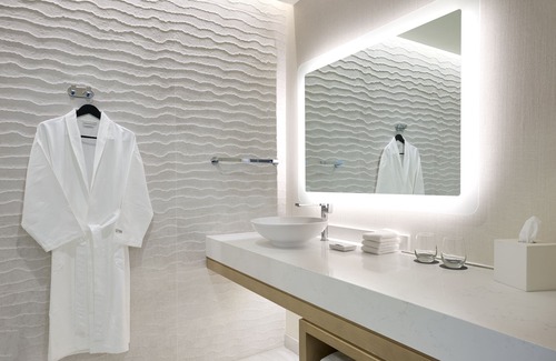 Umstead Hotel | The Westin Raleigh-Durham Airport