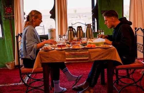 Rissani Hotel | The White Camp Merzouga & Erg Chebbi