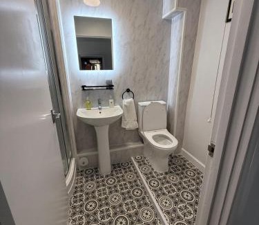 Atworth Hotel | The White Hart