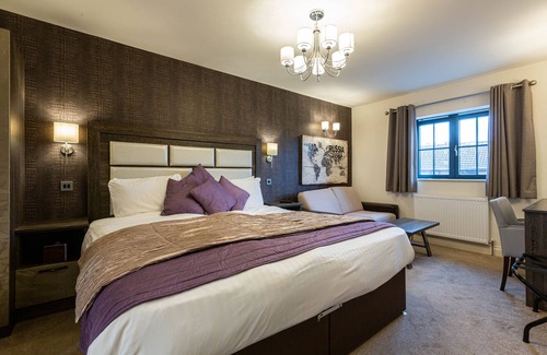 Gainsborough Hotel | The White Swan