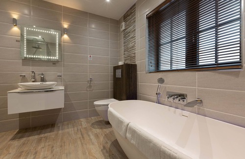 Gainsborough Hotel | The White Swan