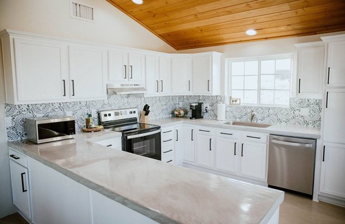Sonoita Casa | The "Wine Down" Lodge