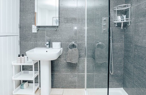 Kidmore End Cabina | The Woodlands