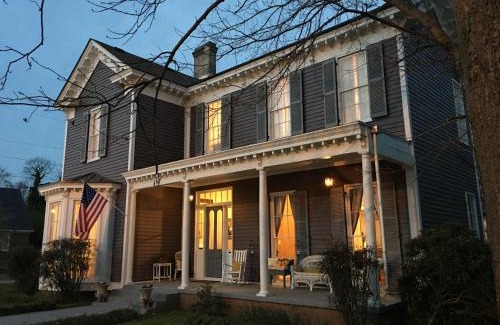 Holly Springs Cama Y Desayuno | The Wynne House Inn