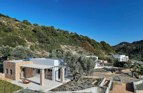 Skiros Casa | Themis Homes - Afxo, 1 of 3 cottages each with plunge pool on a private property